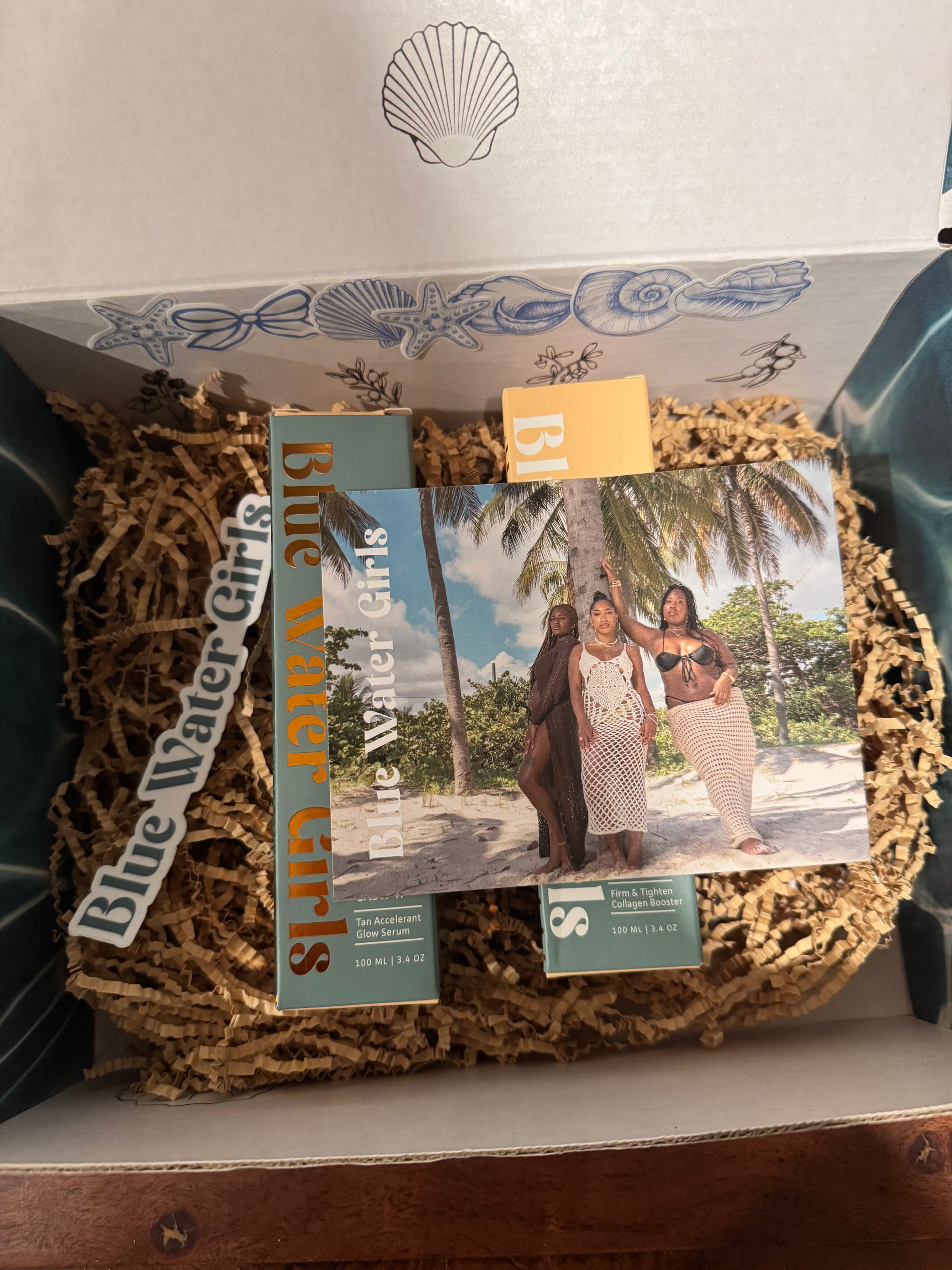 The Perfect Holiday Gift! Glow Essentials